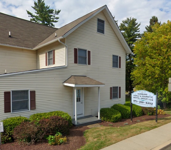 Exterior of Hamburg Family and Cosmetic Dental Group